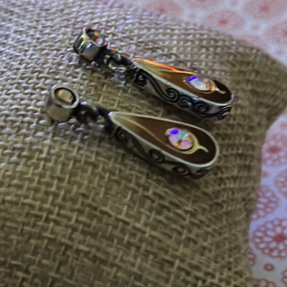 ❤️ Brighton pierced earrings tear drop shape - Picture 6 of 6